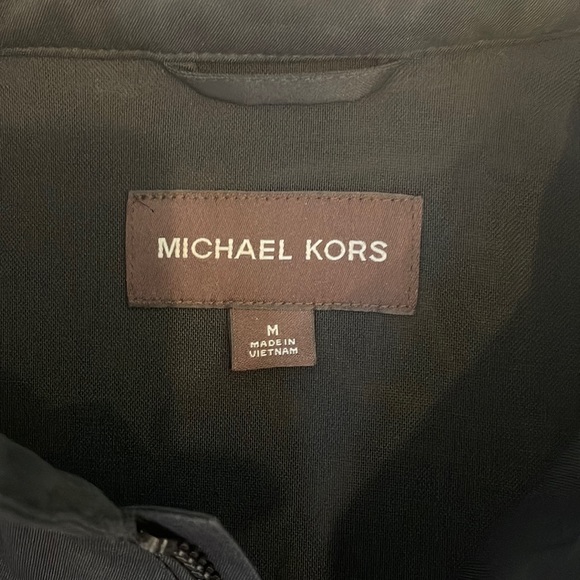 Michael Kors - Picture 1 of 4